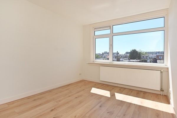 Medium property photo - Spakenburgsestraat 70, 2574 JX Den Haag